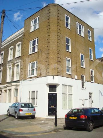 			NEW INSTRUCTION !, 1 Bedroom, 1 bath, 1 reception Flat			 Leverton Street, KENTISH TOWN